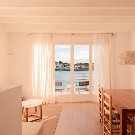 Luminoso apartamento en Cadaqués con vistas al mar Extérieur photo